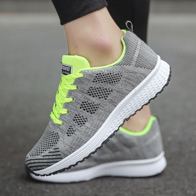 Women's Breathable Walking Shoes - Green