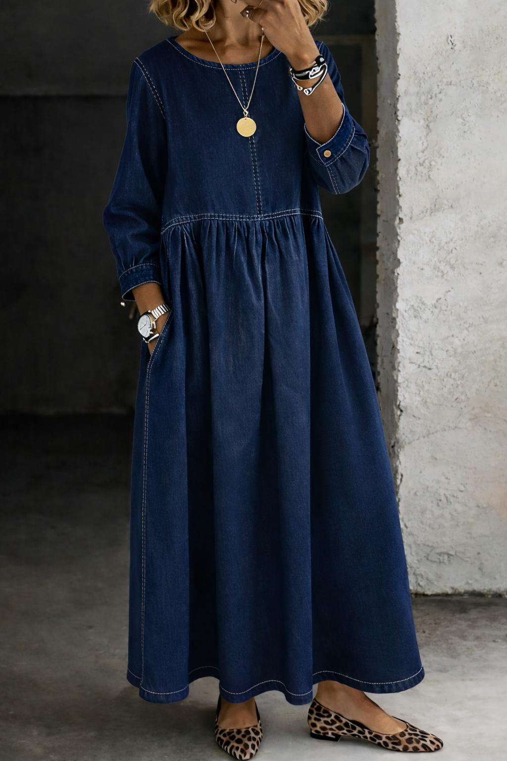 Evie - Women's Maxi Dress Long Sleeve with Wide Skirt and Pockets