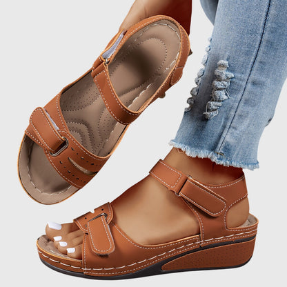Hannah - Women’s Summer Sandals for Wide Feet with Adjustable Straps