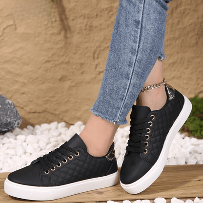Women's Supportive Walking Shoes - Black