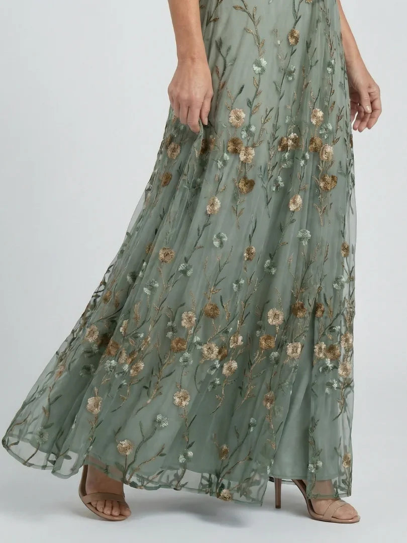 Women's Wedding Guest Maxi Dress with Halter Neck and Floral Design